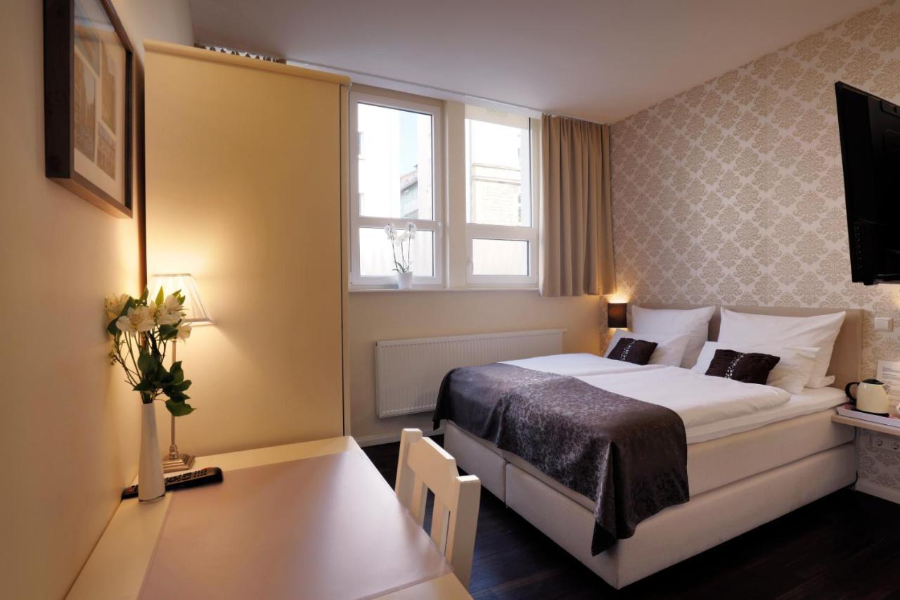 List Five - Your British Guesthouse Stuttgart Eksteriør bilde
