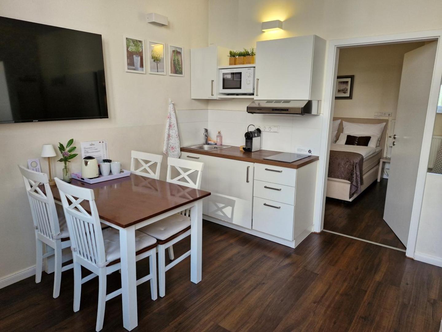List Five - Your British Guesthouse Stuttgart Eksteriør bilde