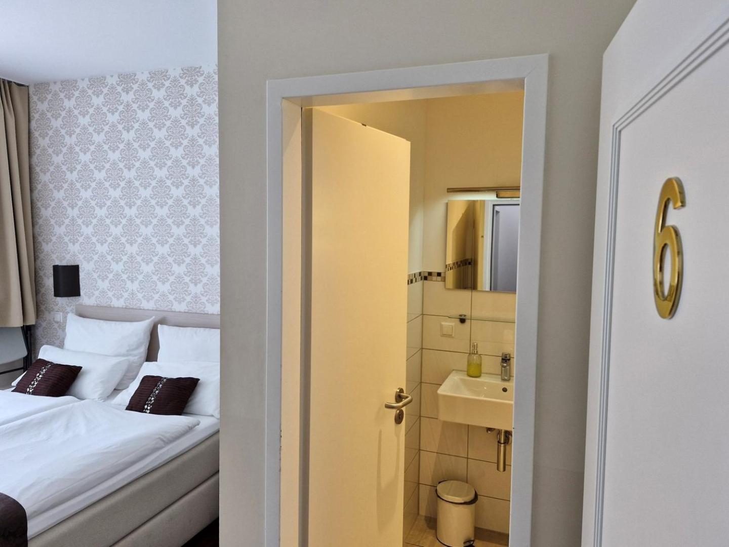 List Five - Your British Guesthouse Stuttgart Eksteriør bilde